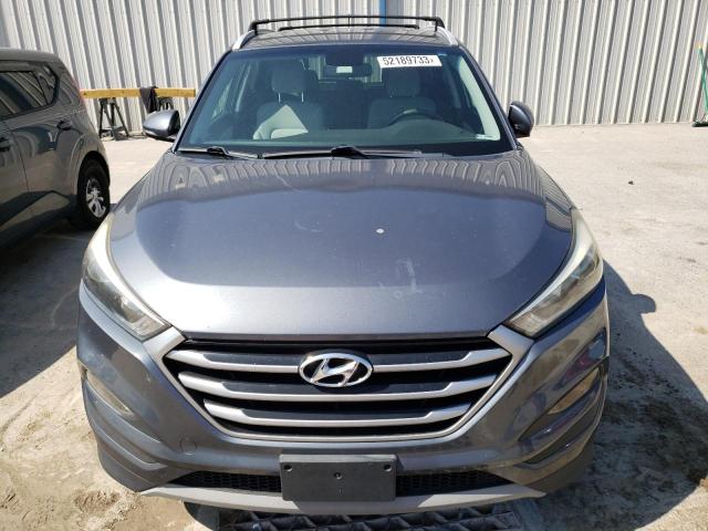 Photo 5 from auction – 2017 HYUNDAI TUCSON LIM with VIN KM8J3CA25HU464527