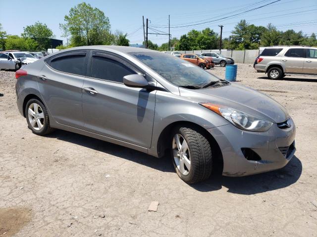 Photo 4 from auction – 2013 HYUNDAI ELANTRA GL with VIN 5NPDH4AE2DH434313