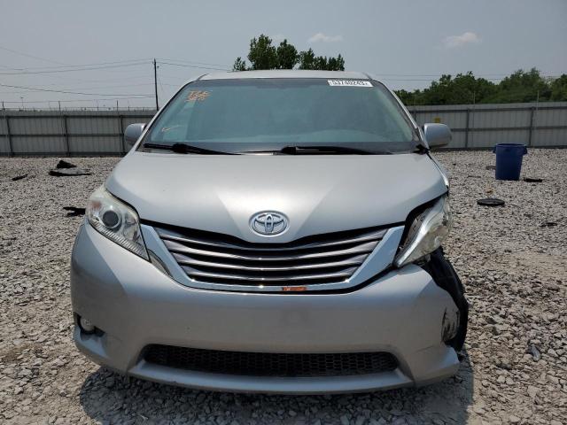 Photo 5 from auction – 2016 TOYOTA SIENNA XLE with VIN 5TDYK3DC8GS700715