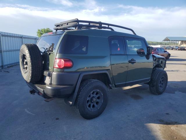 Photo 3 from auction – 2011 TOYOTA FJ CRUISER with VIN JTEBU4BF3BK107598