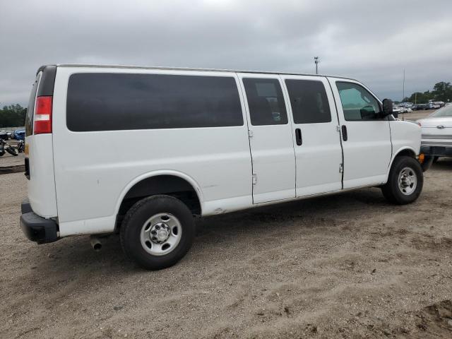 Photo 3 from auction – 2018 CHEVROLET EXPRESS G3 with VIN 1GAZGNFG0J1289129