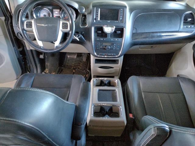 Photo 8 from auction – 2014 CHRYSLER TOWN & COU with VIN 2C4RC1BG0ER448461