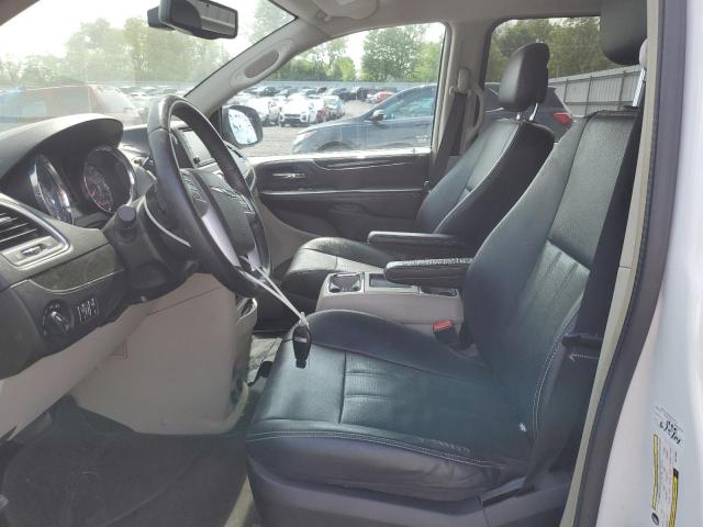 Photo 7 from auction – 2014 CHRYSLER TOWN & COU with VIN 2C4RC1CG4ER215097