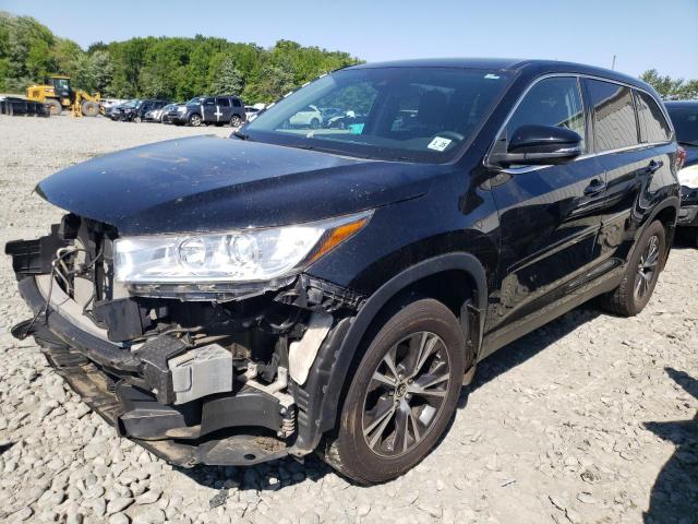 TOYOTA HIGHLANDER 2019 with VIN 5TDBZRFH3KS746636 - Photo from auction