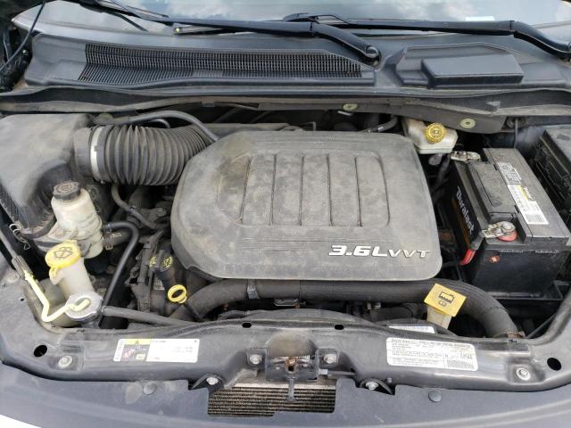 Photo 12 from auction – 2013 CHRYSLER TOWN & COU with VIN 2C4RC1CG0DR645935