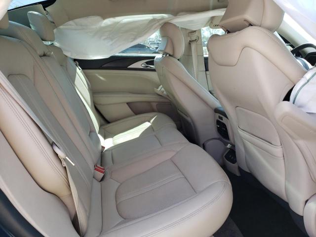 Photo 10 from auction – 2018 LINCOLN MKZ RESERV with VIN 3LN6L5F93JR614719