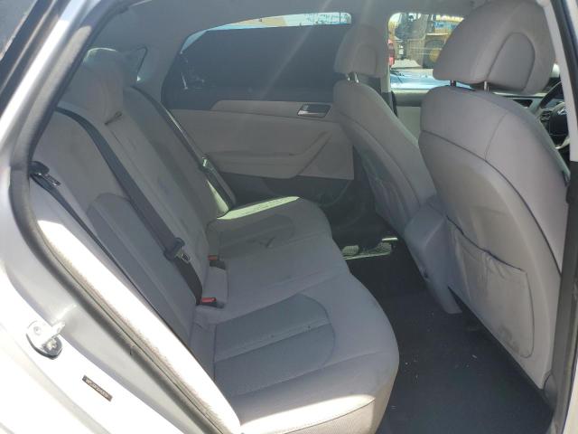 Photo 10 from auction – 2016 HYUNDAI SONATA SE with VIN 5NPE24AF5GH409764