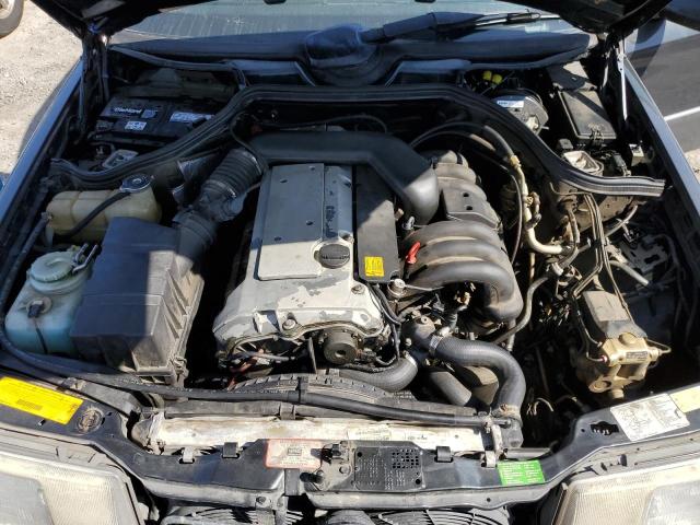 Photo 11 from auction – 1993 MERCEDES-BENZ 300 E 2.8 with VIN WDBEA28E7PB978829
