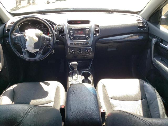 Photo 8 from auction – 2015 KIA SORENTO LX with VIN 5XYKT3A60FG633024