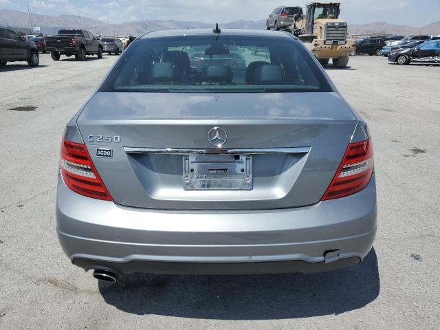 Photo 6 from auction – 2014 MERCEDES-BENZ C 250 with VIN WDDGF4HB8EA964296