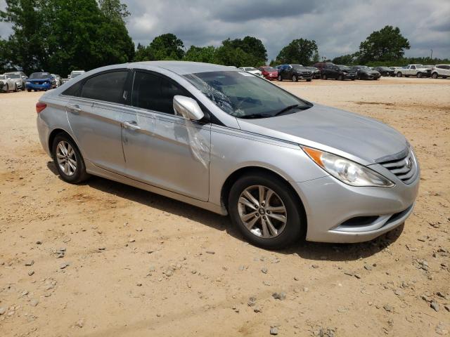 Photo 4 from auction – 2013 HYUNDAI SONATA GLS with VIN 5NPEB4AC6DH642800