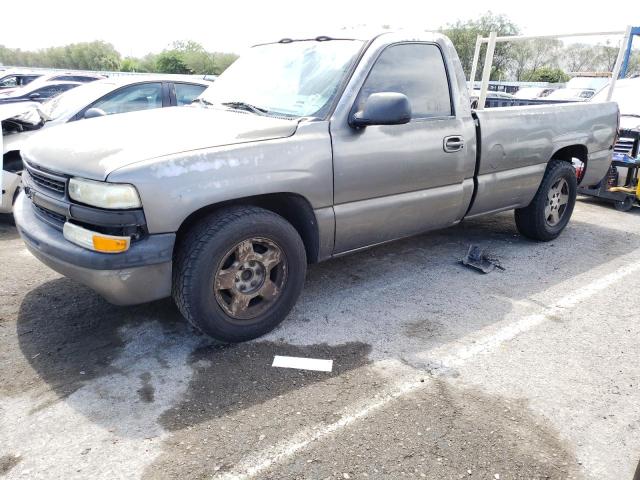 CHEVROLET SILVERADO 2000 with VIN 1GCEC14W8YE304614 - Photo from auction