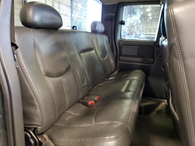 Photo 10 from auction – 2004 CHEVROLET SILVERADO with VIN 2GCEK19T641278852
