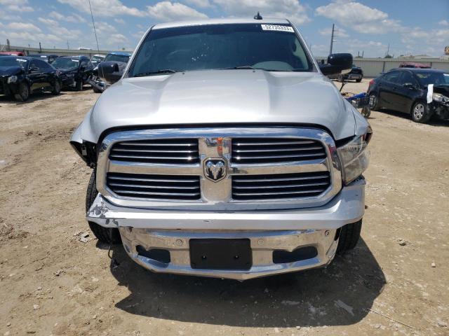 Photo 5 from auction – 2016 RAM 1500 SLT with VIN 3C6RR7LT2GG270999
