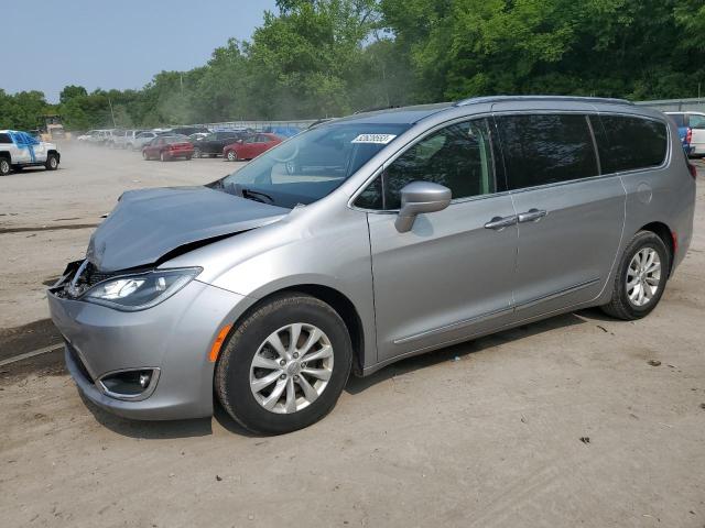 CHRYSLER PACIFICA T 2018 with VIN 2C4RC1EG9JR256865 - Photo from auction