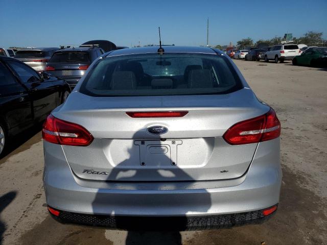 Zdjęcie 6 z aukcji – 2018 FORD FOCUS SE z VIN 1FADP3F25JL250573