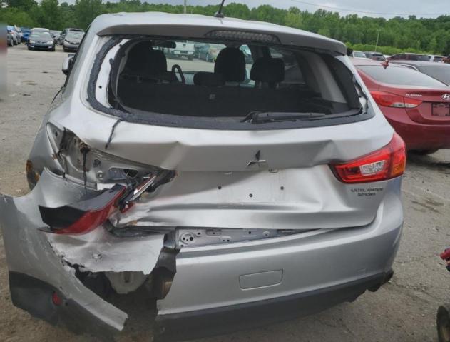 Фото 6 с аукциона – 2015 MITSUBISHI OUTLANDER с VIN 4A4AR3AU5FE004630