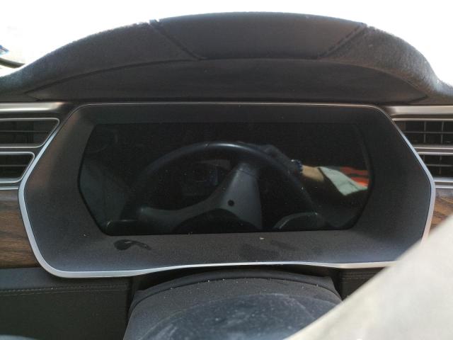 Photo 9 from auction – 2017 TESLA MODEL S with VIN 5YJSA1E11HF189364