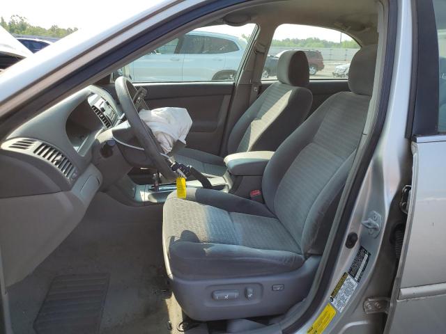 Photo 7 from auction – 2005 TOYOTA CAMRY LE with VIN 4T1BE30K85U597052