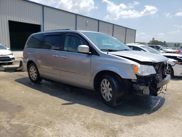 Photo 4 from auction – 2014 CHRYSLER TOWN & COU with VIN 2C4RC1BG8ER413408