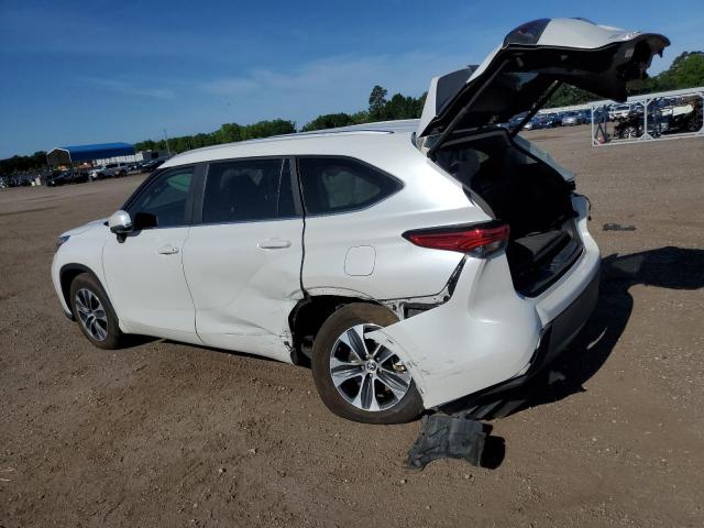 Photo 2 from auction – 2023 TOYOTA HIGHLANDER with VIN 5TDKDRAH9PS003377