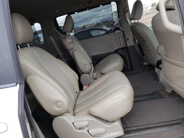 Photo 11 from auction – 2013 TOYOTA SIENNA LE with VIN 5TDKK3DC5DS304534