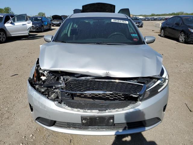 Photo 5 from auction – 2017 KIA FORTE LX with VIN 3KPFL4A7XHE126647