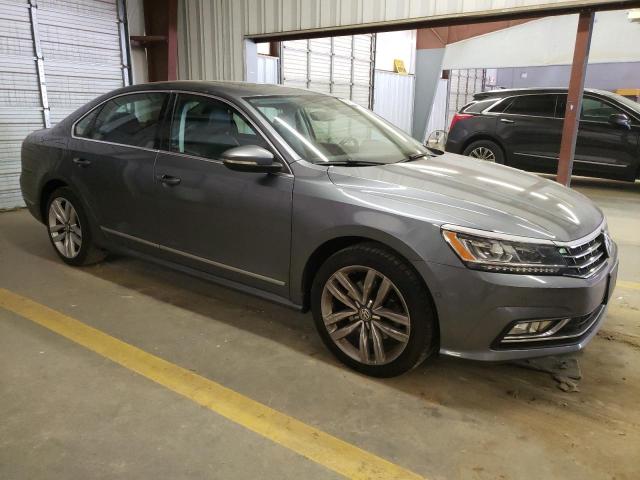 Photo 4 from auction – 2017 VOLKSWAGEN PASSAT SEL with VIN 1VWCT7A34HC035380
