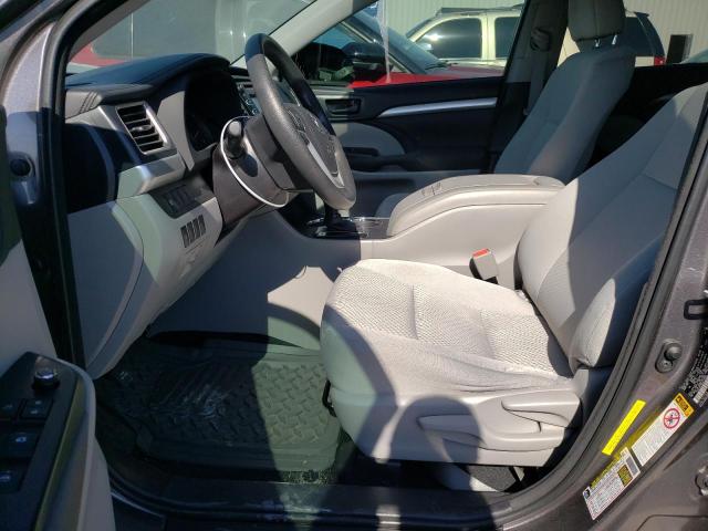 Photo 7 from auction – 2017 TOYOTA HIGHLANDER with VIN 5TDZZRFH6HS221688