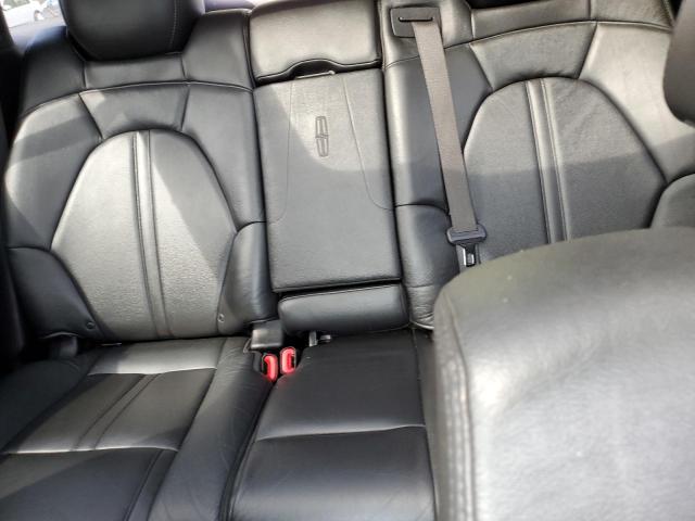 Photo 10 from auction – 2018 LINCOLN MKT with VIN 2LMHJ5NK5JBL02682