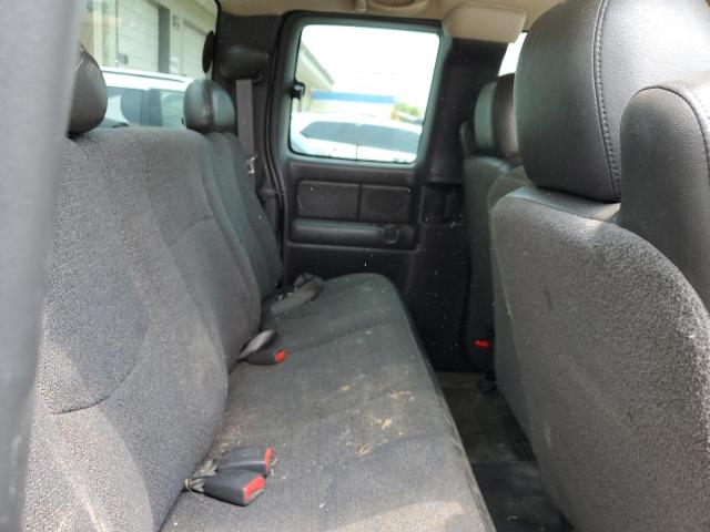 Photo 10 from auction – 2004 CHEVROLET SILVERADO with VIN 1GCEK19T24E160991