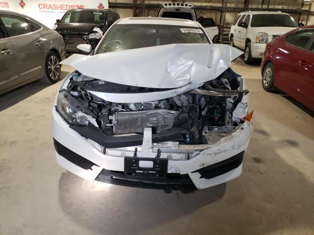 Photo 5 from auction – 2018 HONDA CIVIC EX with VIN 19XFC2F73JE018972