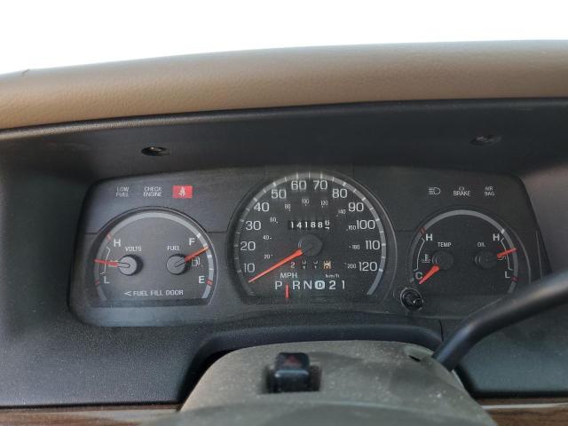 Photo 9 from auction – 2001 FORD CROWN VICT with VIN 2FAFP74W31X127265