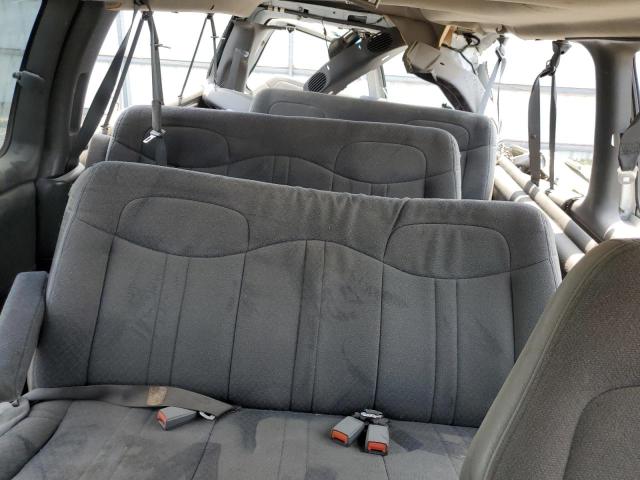 Photo 10 from auction – 2002 CHEVROLET EXPRESS G3 with VIN 1GAHG39RX21113316