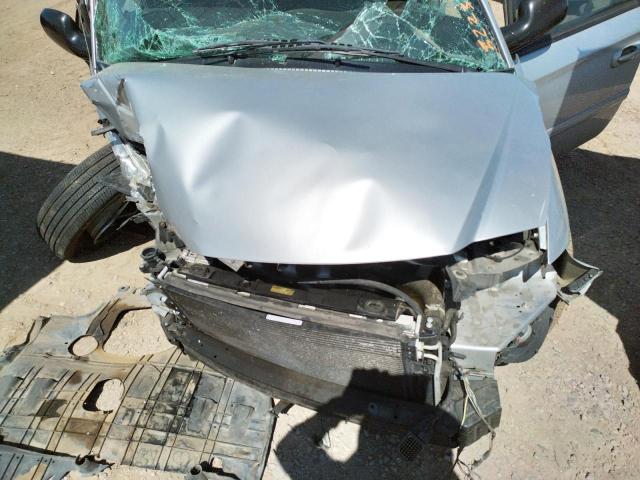 Photo 11 from auction – 2005 DODGE GRAND CARA with VIN 2D8GP44L85R459703