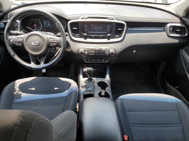 Photo 8 from auction – 2016 KIA SORENTO LX with VIN 5XYPGDA33GG007989