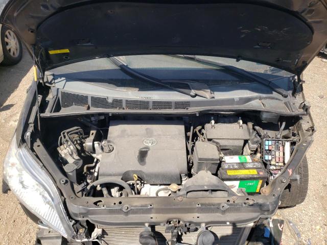 Photo 12 from auction – 2013 TOYOTA SIENNA LE with VIN 5TDKK3DC1DS318219