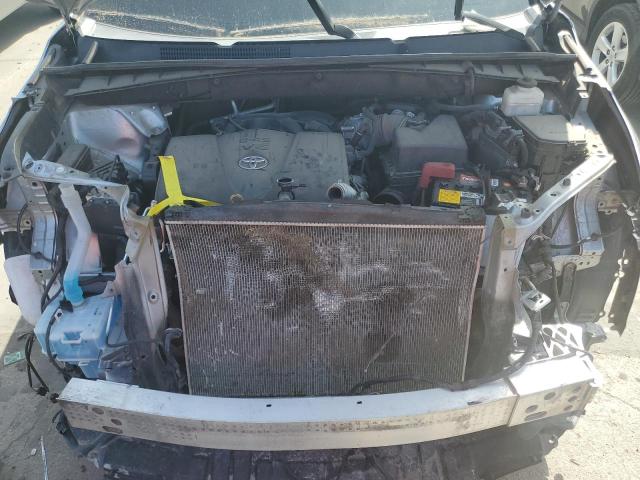 Photo 12 from auction – 2018 TOYOTA HIGHLANDER with VIN 5TDJZRFH0JS808844