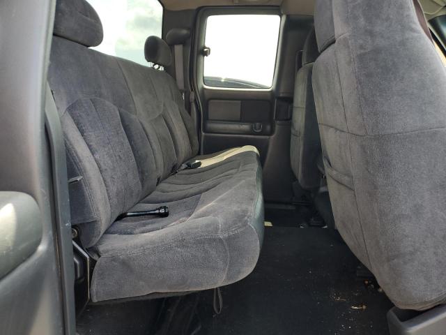 Photo 11 from auction – 2001 CHEVROLET SILVERADO with VIN 2GCEC19T711146563
