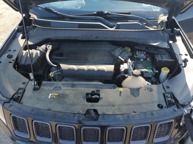 Photo 11 from auction – 2018 JEEP COMPASS TR with VIN 3C4NJDDB8JT130991