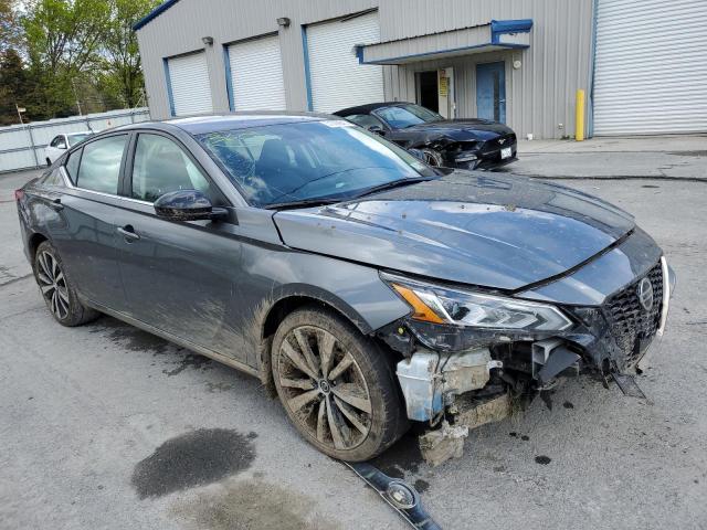 Photo 4 from auction – 2019 NISSAN ALTIMA SR with VIN 1N4BL4CW6KC141203
