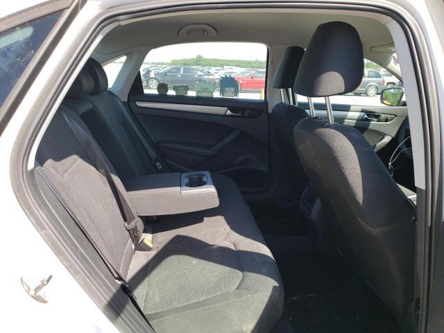 Photo 10 from auction – 2014 VOLKSWAGEN PASSAT S with VIN 1VWAT7A33EC108516
