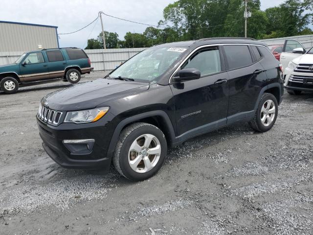 JEEP COMPASS LA 2018 with VIN 3C4NJDBB8JT115815 - Photo from auction