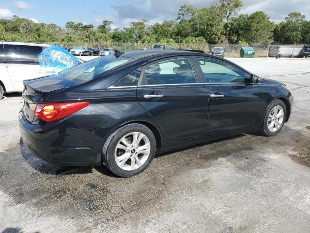 Photo 3 from auction – 2011 HYUNDAI SONATA SE with VIN 5NPEC4AC2BH243277