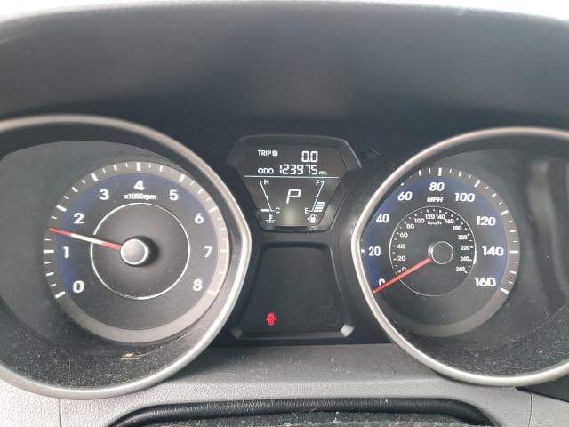 Photo 9 from auction – 2012 HYUNDAI ELANTRA GL with VIN 5NPDH4AE1CH084185