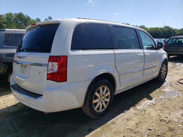 Photo 3 from auction – 2016 CHRYSLER TOWN & COU with VIN 2C4RC1BG5GR294252