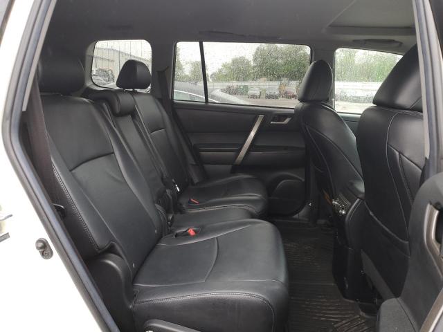 Photo 11 from auction – 2013 TOYOTA HIGHLANDER with VIN 5TDBK3EH6DS240420