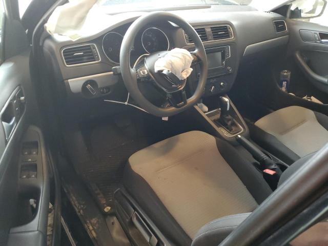 Photo 8 from auction – 2017 VOLKSWAGEN JETTA S with VIN 3VW2B7AJ4HM393834