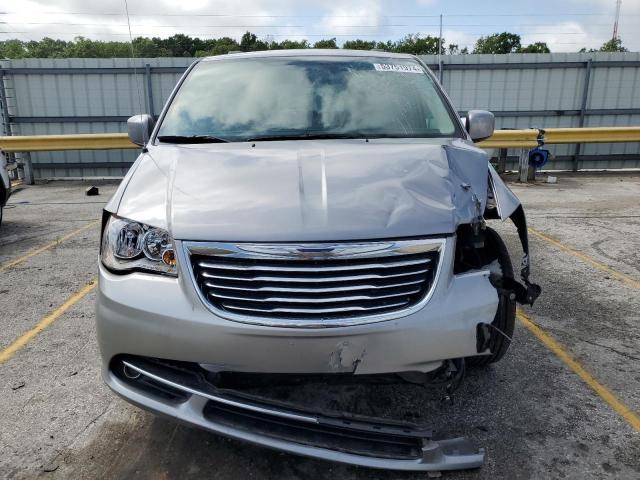 Photo 5 from auction – 2016 CHRYSLER TOWN & COU with VIN 2C4RC1BG4GR291553