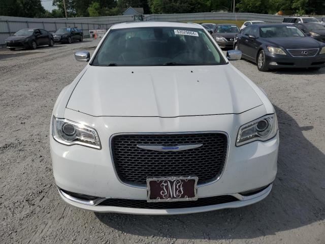 Photo 5 from auction – 2019 CHRYSLER 300 LIMITE with VIN 2C3CCAKG5KH534392